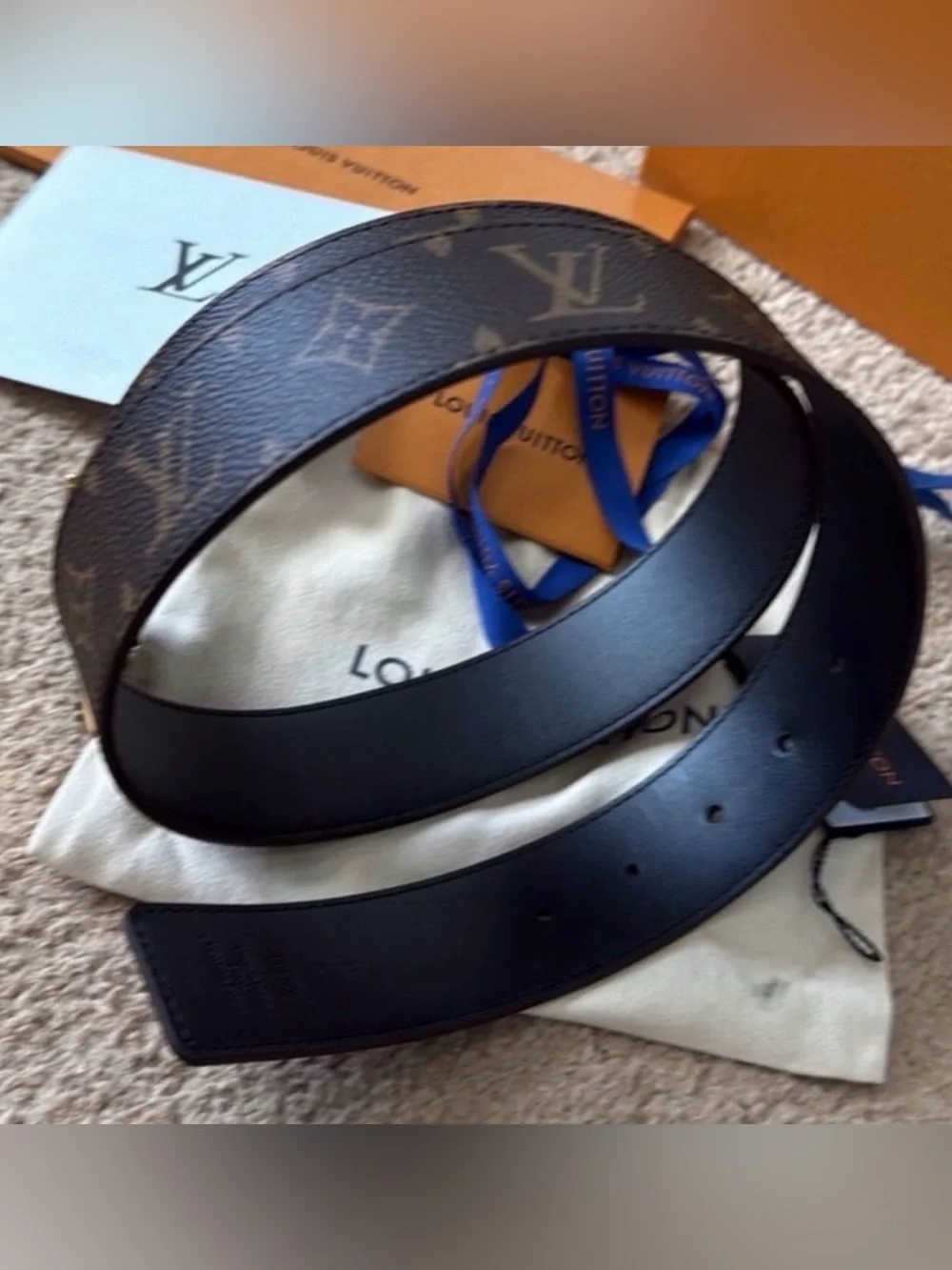 LOUIS VUITTON